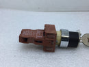Siemens 3SB14 00-0B Rotating Locking Key Switch AC-15 6A 230V