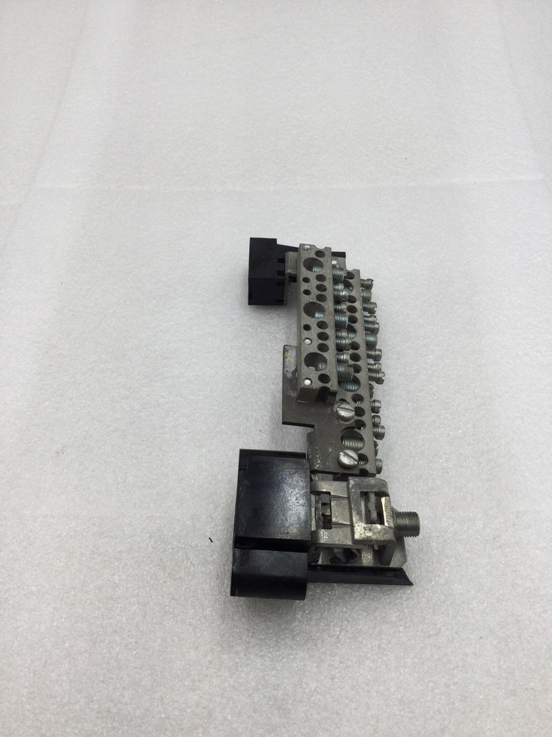 Crouse Hinds 26 Position Combo Neutral Isolated Grounding Bar 7 1/4" x 2" - Flaw