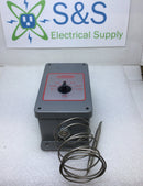 Dayton 2E848 SPDT Temperature Controller 120/208/240/277 VAC 16 Amps Nema 4X Enclosure