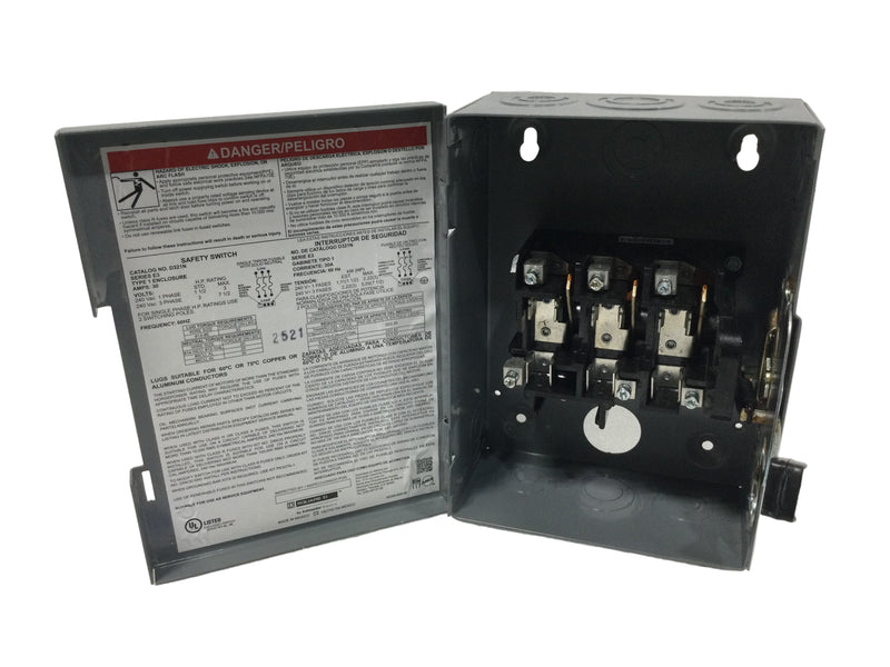 Square D D321N 30 Amp 3 Pole 4W 240V Fusible General Duty Safety Switch