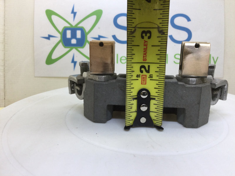 B&C Porcelain Meter Socket Replacement Block 100-200 Amp - w/Middle Ridge