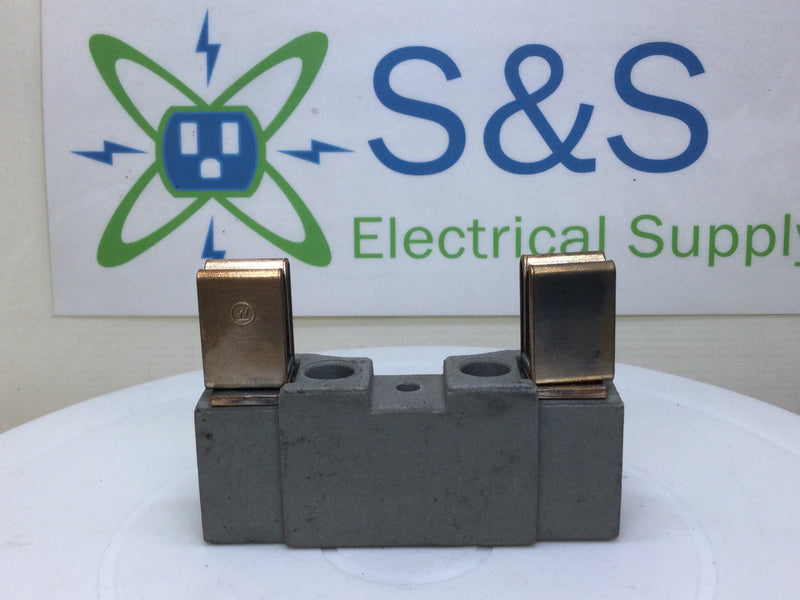 Weco 100 Amp 120/240v Porcelain Meter Socket Replacement Part