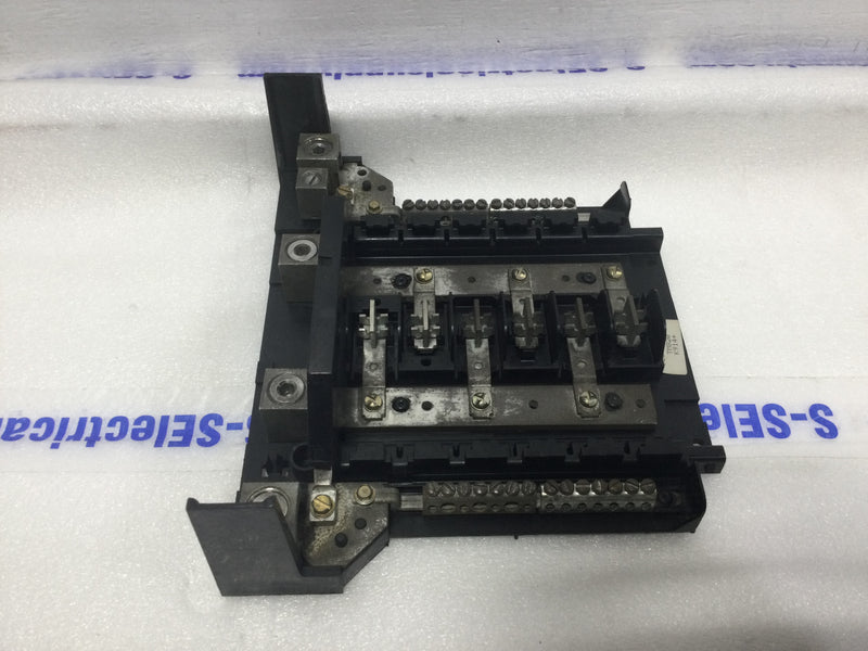 GE PowerMark TM820RCUFL 200 Amp 12 Space 120/240V Load Center Guts Only 10"X9"