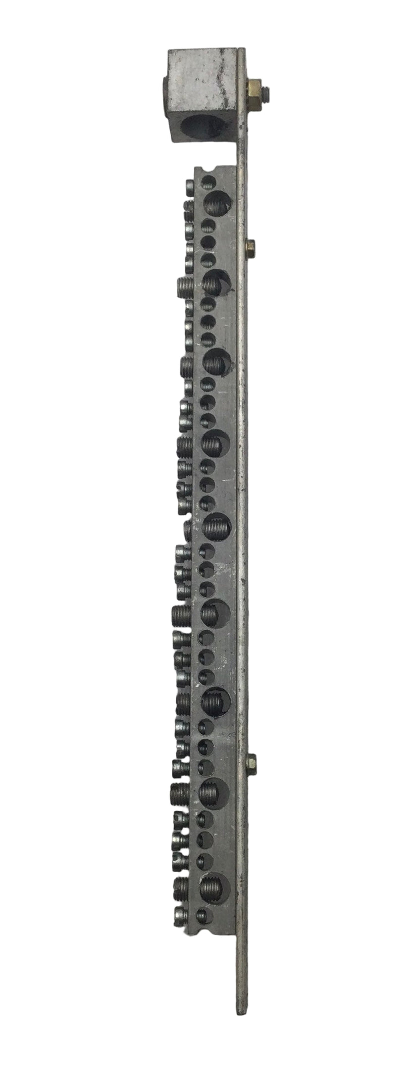 35 Position 4-14 AWG Neutral/Grounding Bar w/Mounting Bracket 13 1/4" x 1 3/8"