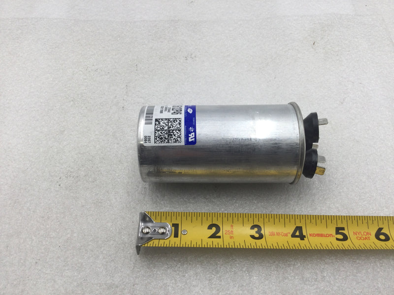 Genteq/Capcom 97F9829 35/7uf +/-6% 50/60Hz 370V Round Capacitor (D156132P46)