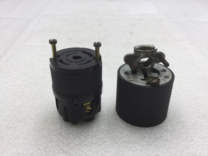 Hubbell 4 Wire Twist-Lock/Turn & Pull 10 Amp 250 VAC Female Plug