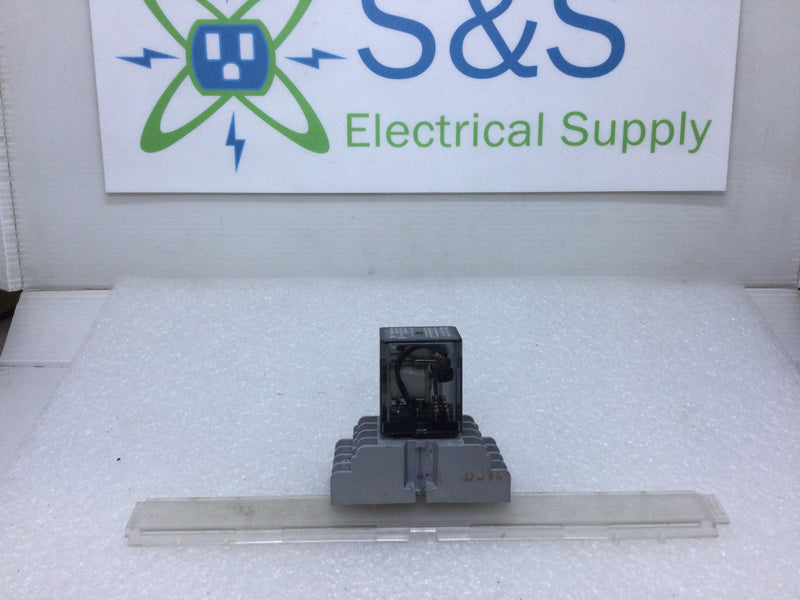 Potter & Brumfield KHAU-17A11-24 Relay Socket 24V 50/6-Hz 1/10Hp 5 Amp 120VAC 42VA 28VDC