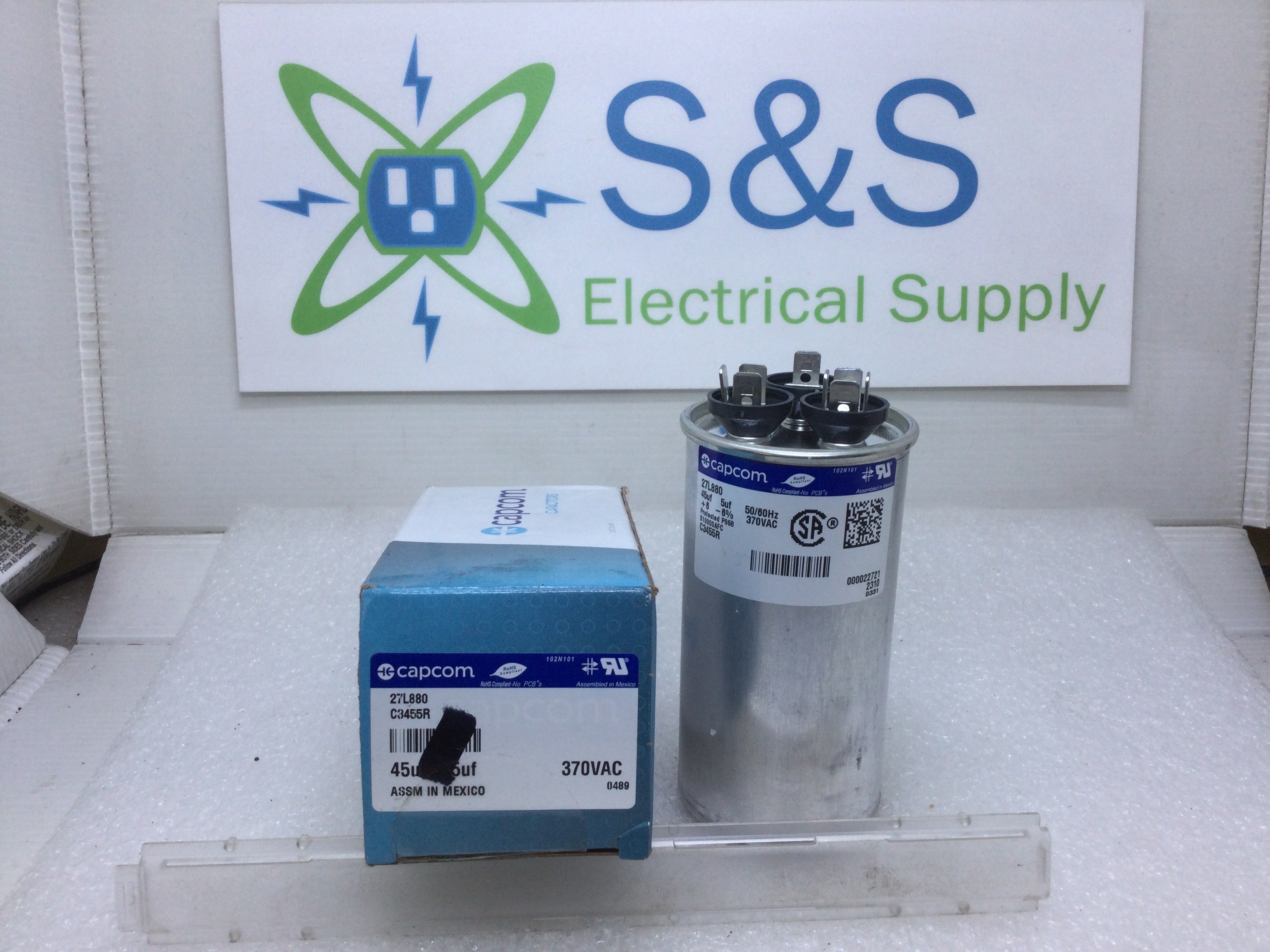 thumbnail image 2 of 50/5 UF MFD 370 Volt Dual Run Round Capacitor – Replacement For GE Genteq 27L1051, 97F9970 2 of 13