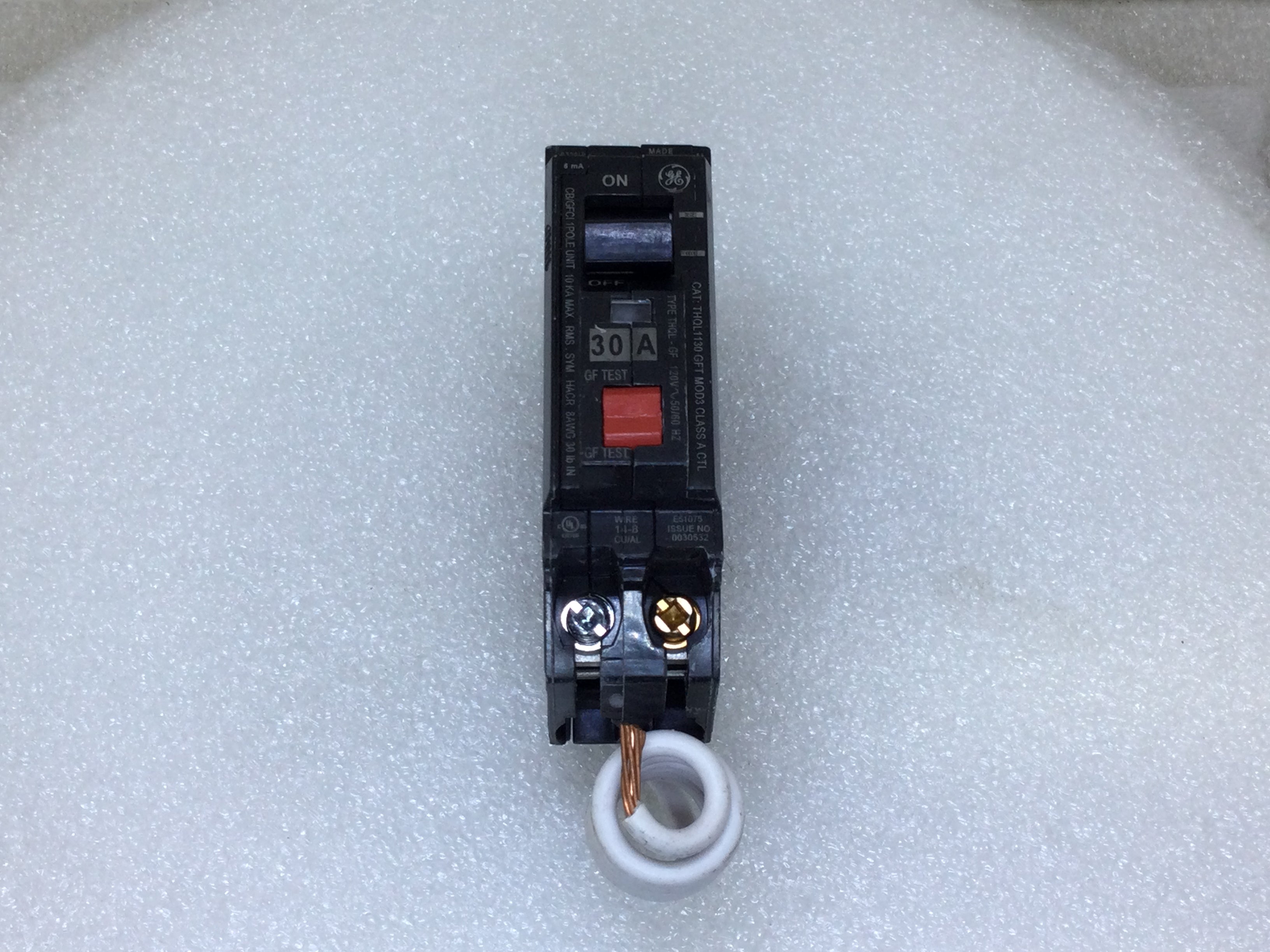 General Electric THQL1130GFT 30 Amp 1 Pole 120/240V GFCI Circuit Break
