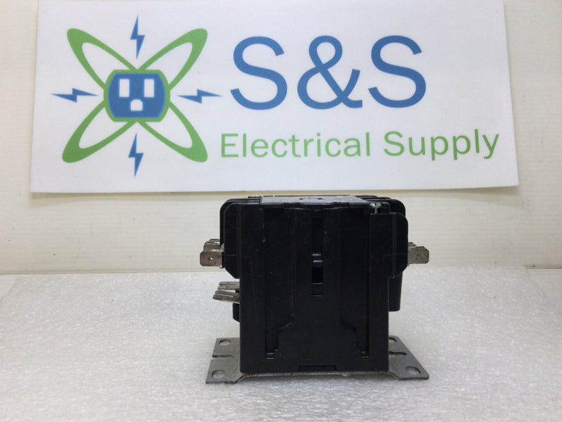 Furnas 42CF35A 40 Amp 3 Pole 120-600 VAC Definite Purpose Controller/Contactor with 240 VAC Coil