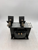 Cutler Hammer Type M Industrial Control Transformer C3000K2A pv: 240 x 480v, 230 x 460v, 220 x 440v, taps: none, sv: 120/115/110v, 115°c, 3000 va