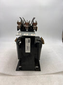 Cutler Hammer Type M Industrial Control Transformer C3000K2A pv: 240 x 480v, 230 x 460v, 220 x 440v, taps: none, sv: 120/115/110v, 115°c, 3000 va