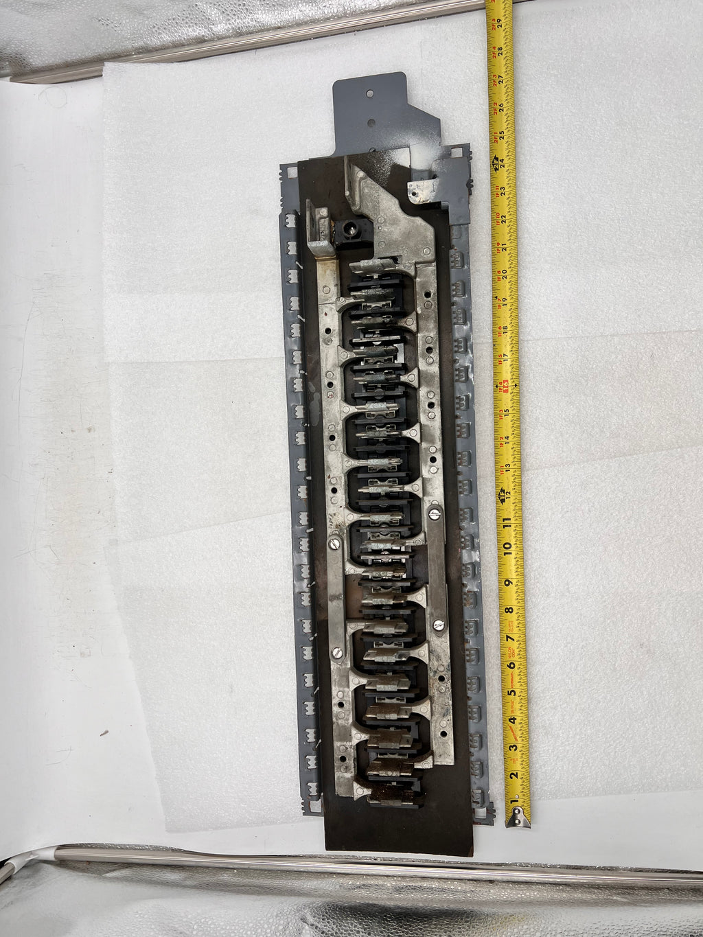 China Original Supplier Low Voltage Standoff Bus-Bar Insulator Support in Switch China Original Supplier Low Voltage Standoff Bus-Bar Insulator Support in Switch