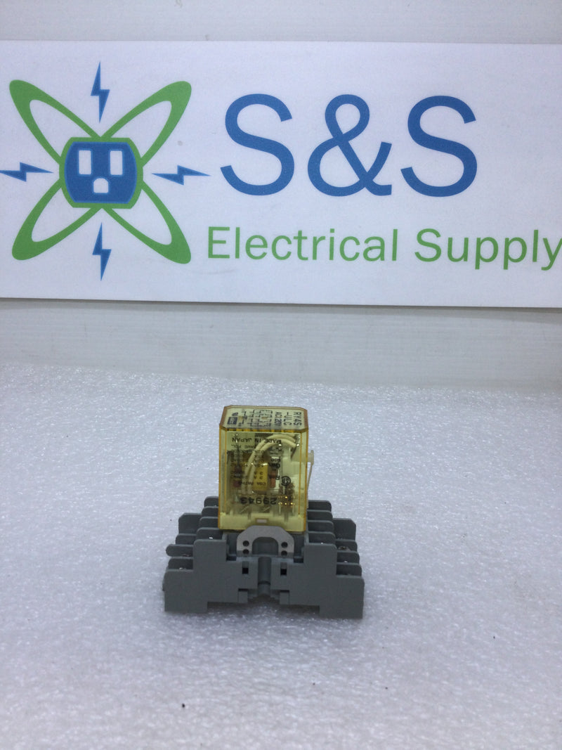 IDEC RY4S-UL 120 VAC Pilot Cube Relay with SY4S-05 Base Rated at 7 Amp and 300 VAC