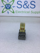 IDEC RY4S-UL 120 VAC Pilot Cube Relay with SY4S-05 Base Rated at 7 Amp and 300 VAC