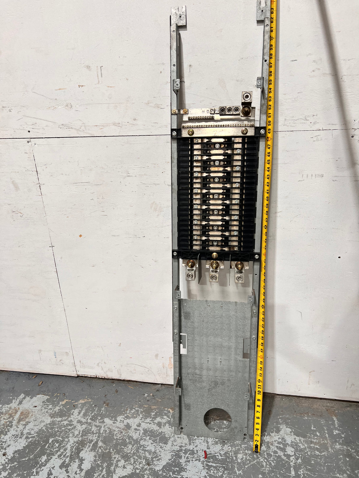 BREAKERZ　会報 Square D QOC20MG225 225-Amp 20-Space Main-Breaker Box Series