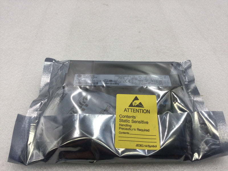 Allen-Bradley 1746-OW8 Digital Contact Output Module Series A SLC 500 Class 1