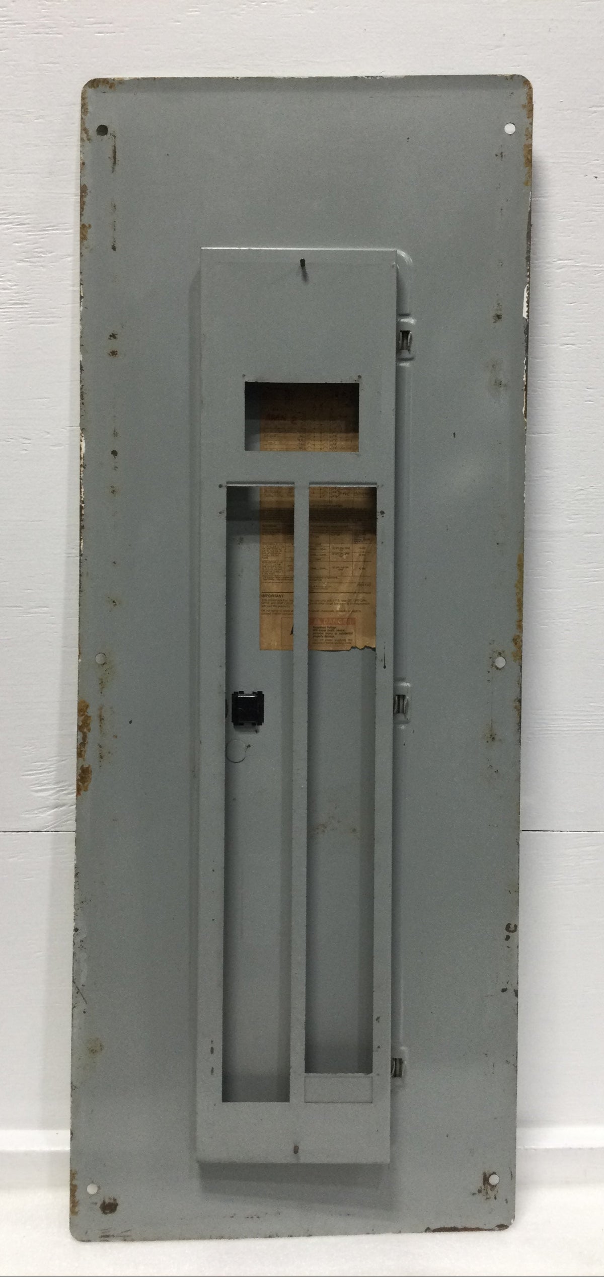 Siemens G4040MB1200CU 200 Amp 40 Space 120/240V Door w/Main 40 1/4