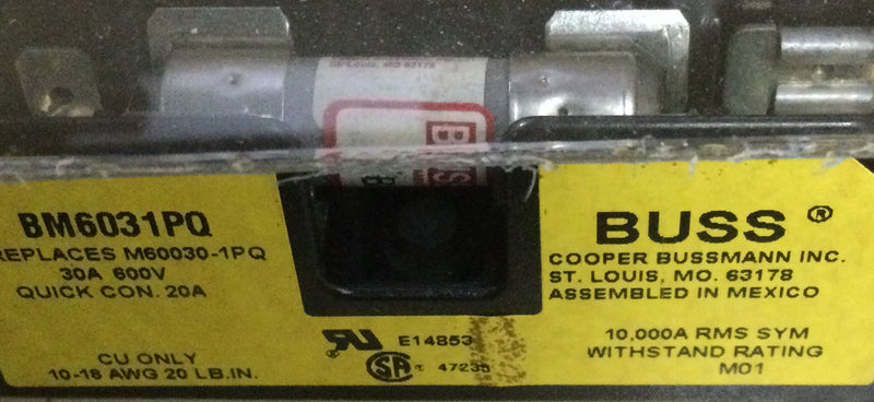 Generac 0E7969 Guardian 12 Circuit 100 Amp 120/240V Transfer Switch/Load Center