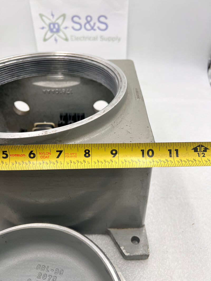 Hubbell/Killark GR Series, 7.63 X 9.13 X 4.93, Class I, II, III, BCDEFG, Cast Aluminum, Type 4, Screw Cover Enclosure with FCI 0027-A302B1A Control Board