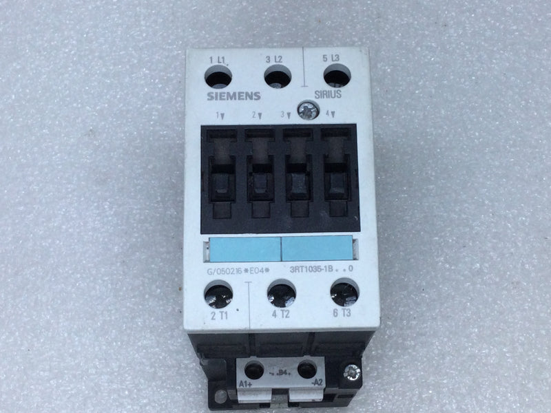 Siemens 3RT1035-1BB40 Contactor 3Ph 50A 600VAC Max Overload Power Relay