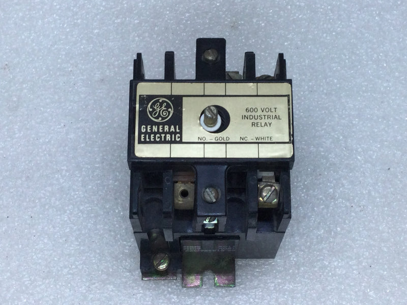 General Electric CR120B 011 Industrial Relay Series A 600VAC Industrial Relay 110-120V 50/60Hz
