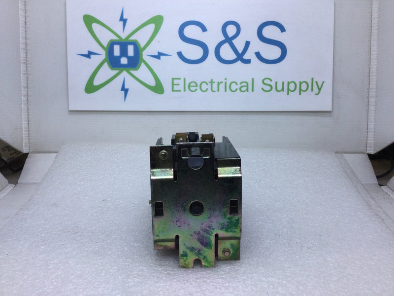 General Electric CR120B 011 Industrial Relay Series A 600VAC Industrial Relay 110-120V 50/60Hz
