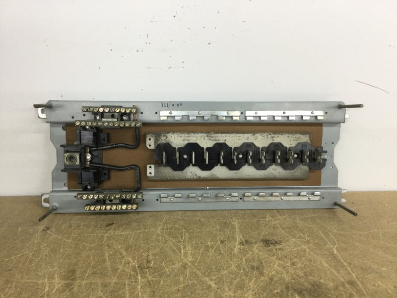 ITE 12 Space 200A 120/240VAC Main Breaker Type EQ Load Center Interior (Guts Only)