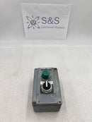 Allen-Bradley 800T-2TZ Series M with Black 3 Selector Switch 600V NEMA 4,13 Series T and 800T-P16 Green Pilot Light
