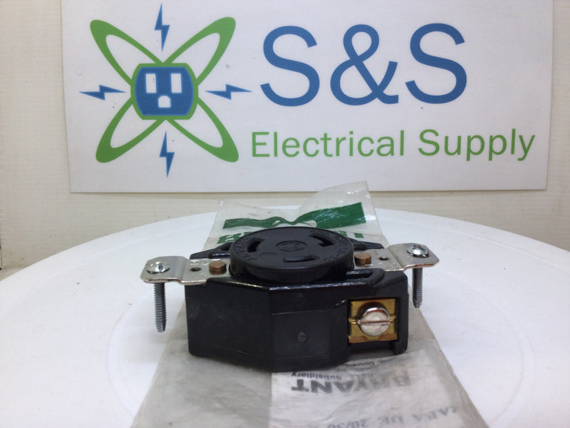 Bryant 70530-FR Flush Mount 30A 126V 2 Pole 3 Wire Grounding Nema L6-30 Locking Receptacle