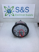 NOS Dwyer 2005C Magnehelic Differential Pressure Guage Type 0-5 WC Max 15 PSIG