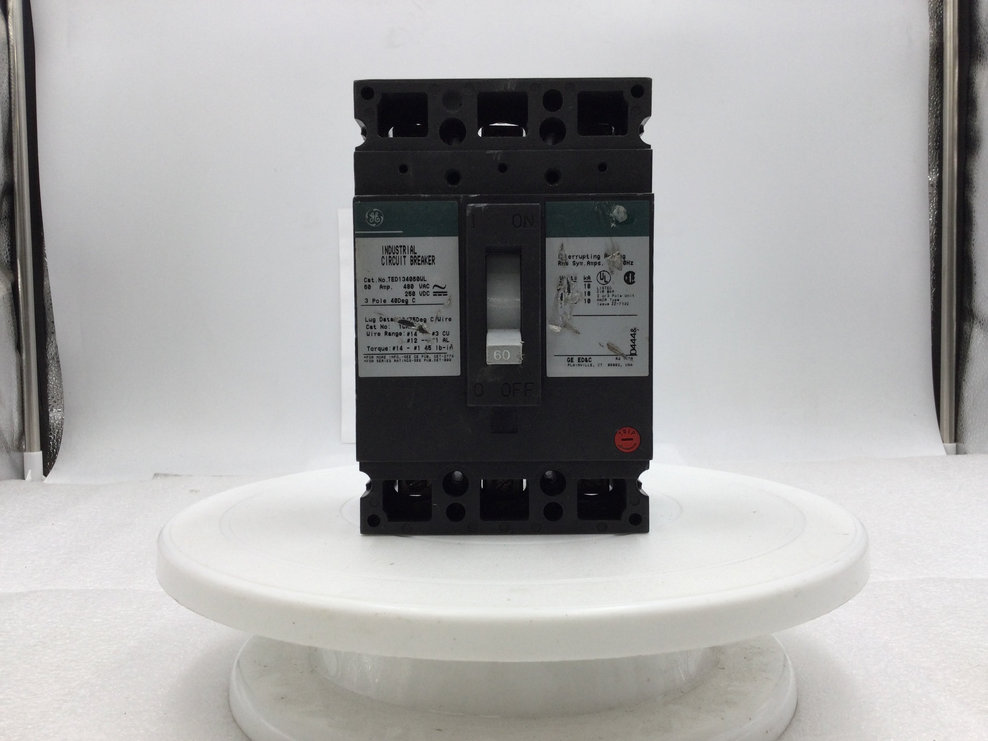 GE General Electric TED134060WL TED Series 60 Amp 3 Pole 480 VAC Circu