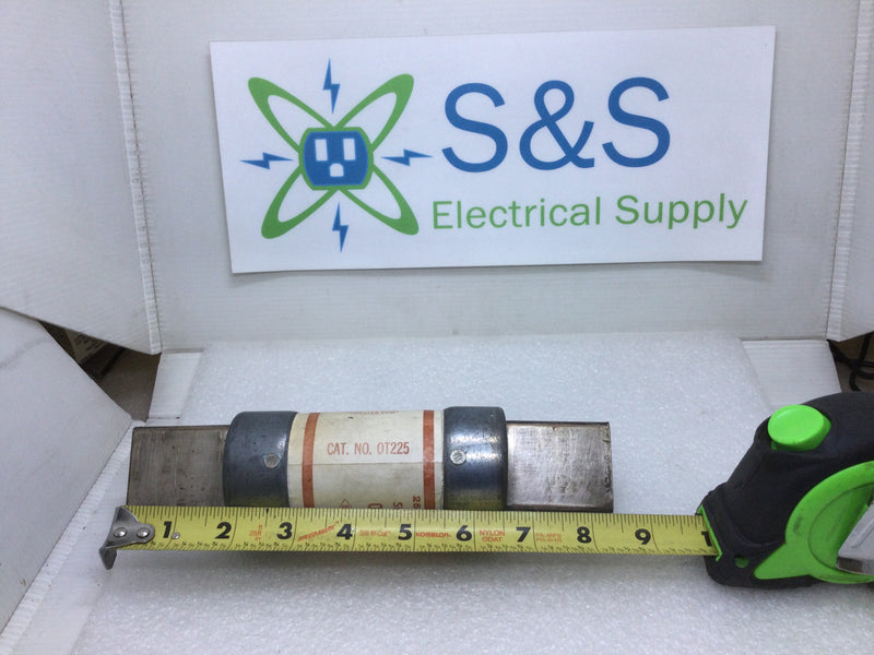 Shawmut OT225 225 Amp 250V or Less One-Time Fuse