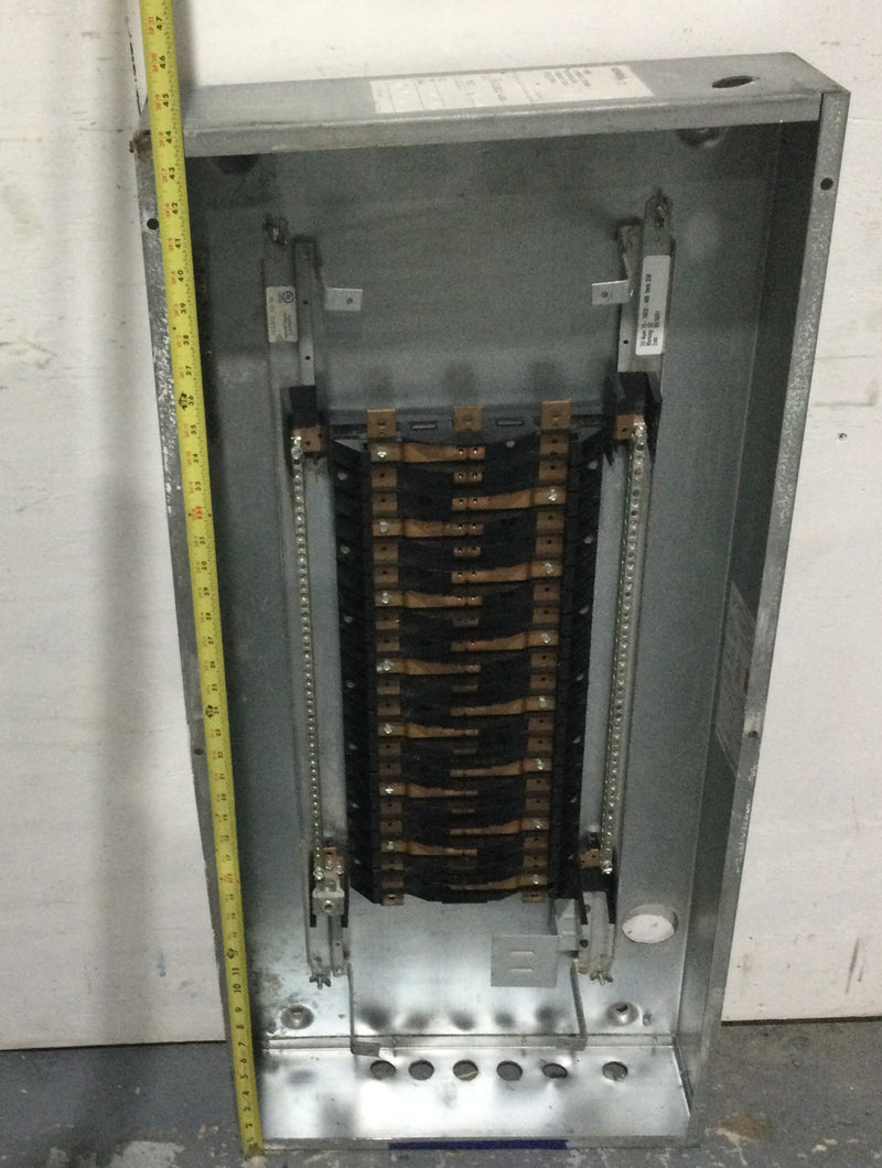 Siemens 79-75932-A00 21 Space/42 Circuit 3 Phase 600V 250 Amp Panel and Deadfront Only 20" X 44"