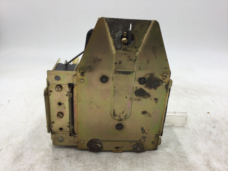 Allen-Bradley 709AOD103 Motor Starter Size 0-5HP/Coil 79A86/Auxiliary Contact 1495-F1