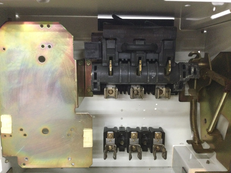Allen Bradley 2112B-H952234/33-1A Motor Control Cabinet and Door 10 HP 480 VAC 3 Phase