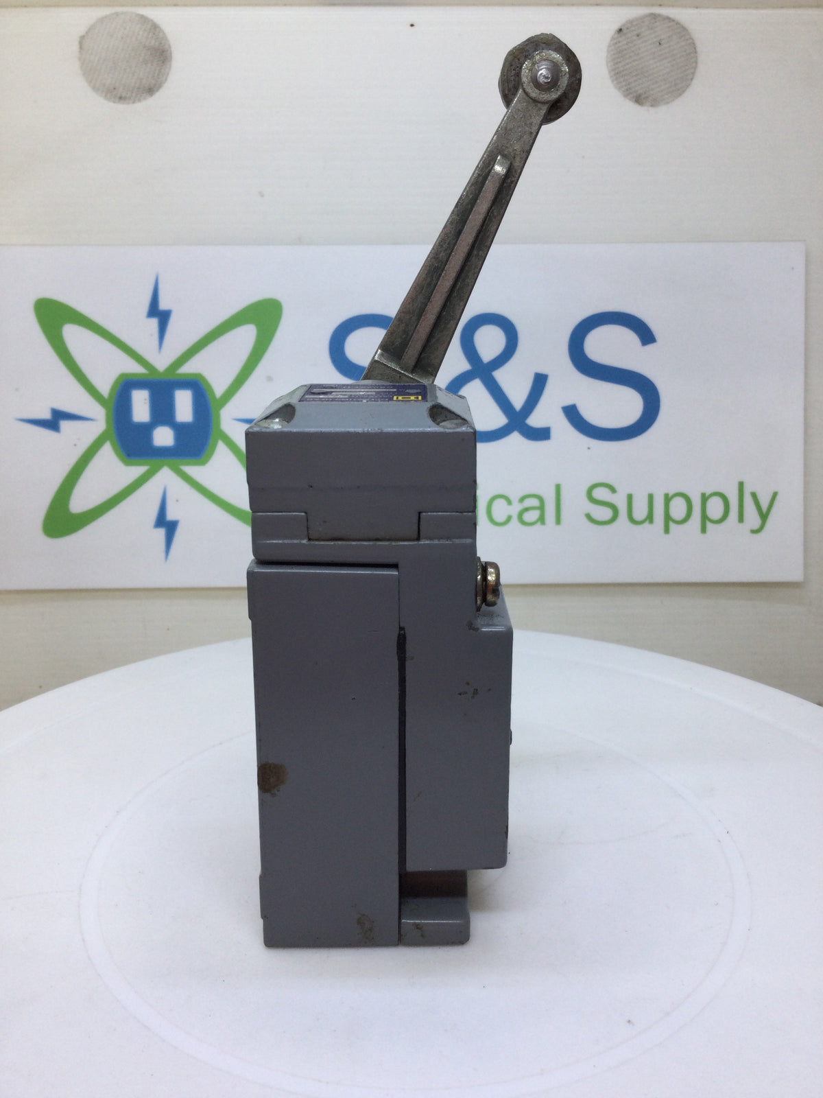 Square D C62B2 Turret Head Position Limit Switch Class 9007 Series A O