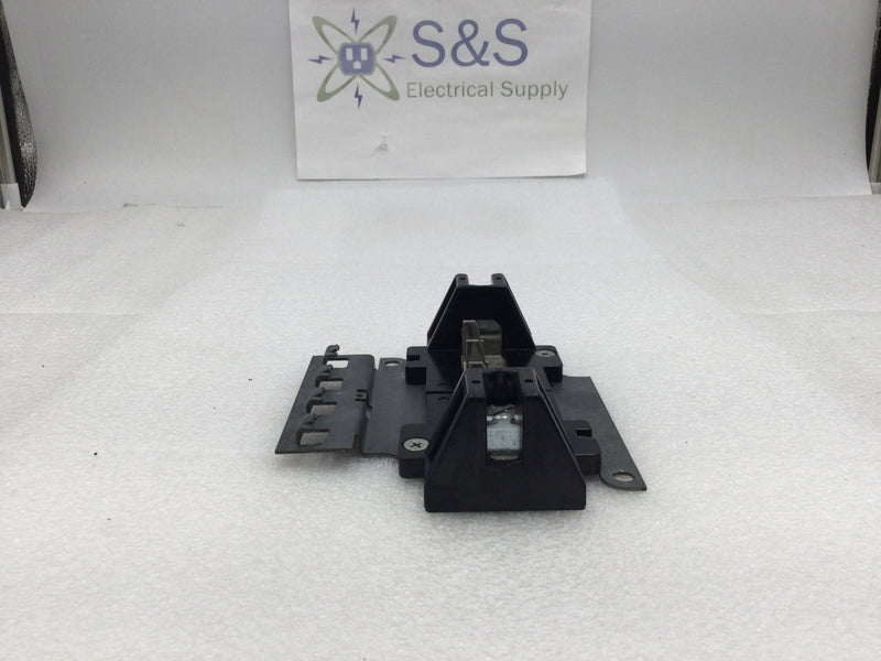 Bryant 4 Space/8 Circuit 120/240 VAC Load Center Guts Only 6" X 5"