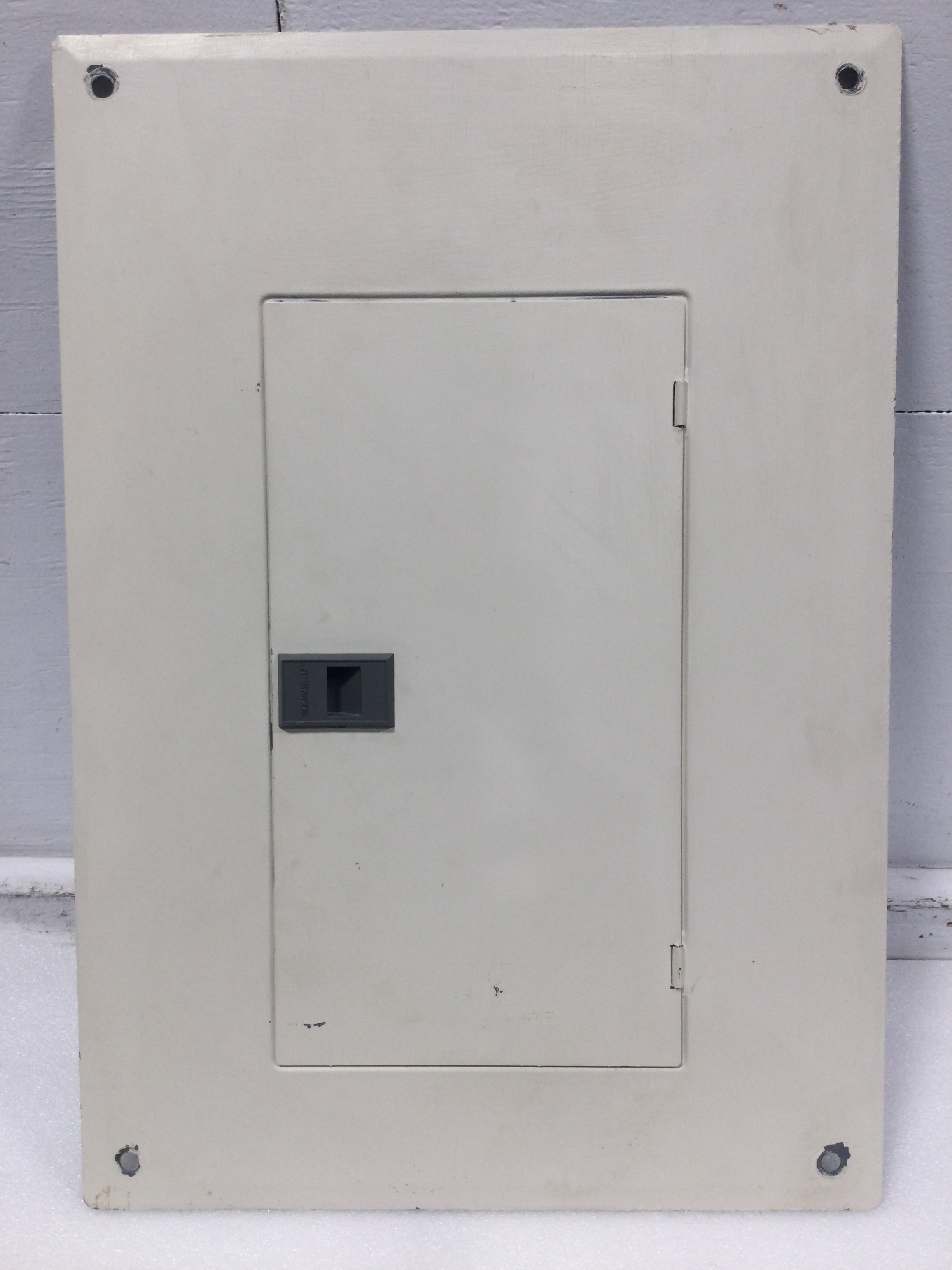 120 Panel Inside Square D HOM1224L125TC 125 Amp 12 Space 120/240V Panel Door 22 1/8