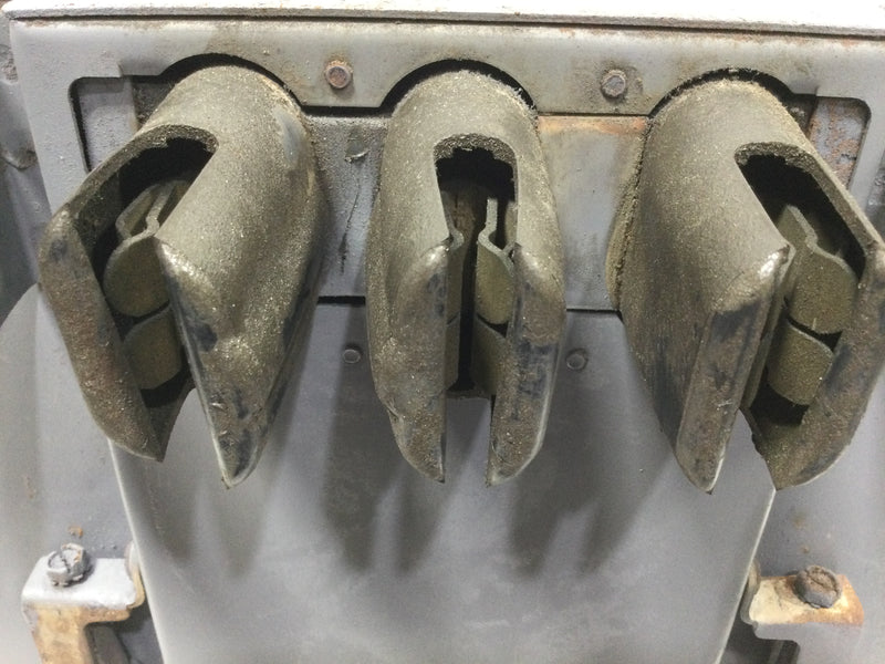 GE General Electric DFG364R Fusible Style Bus Plug Type FG Flex-A-Plug Model A 200 Amp 3 Pole 600VAC