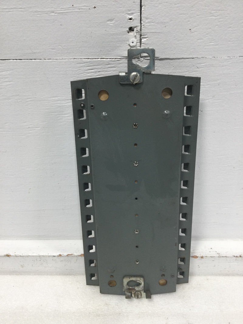 ITE/Siemens 24 Space 120/240VAC No Lugs Load Center Guts Only 6.5" x 13"