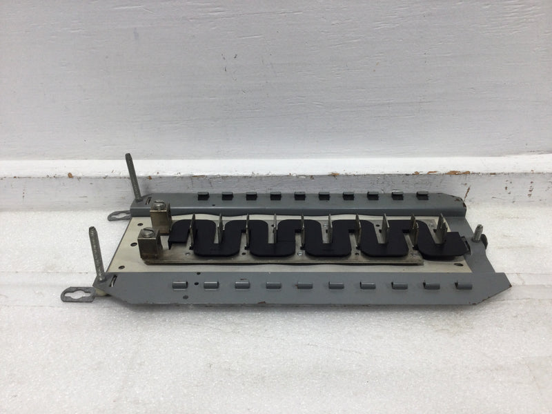 Challenger 150 Amp 20 Space 120/240V Load Center Guts Only 6.5"X13.5"