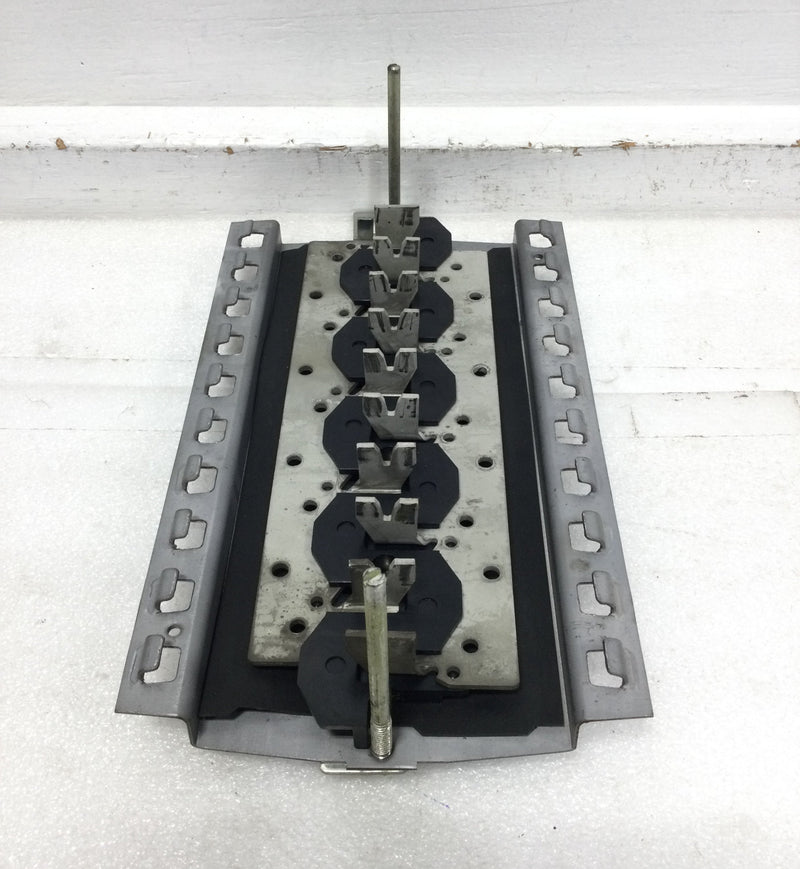 Siemens 20 Space 120/240V Guts Only No Lugs Load Center 6.5" x 11.5"