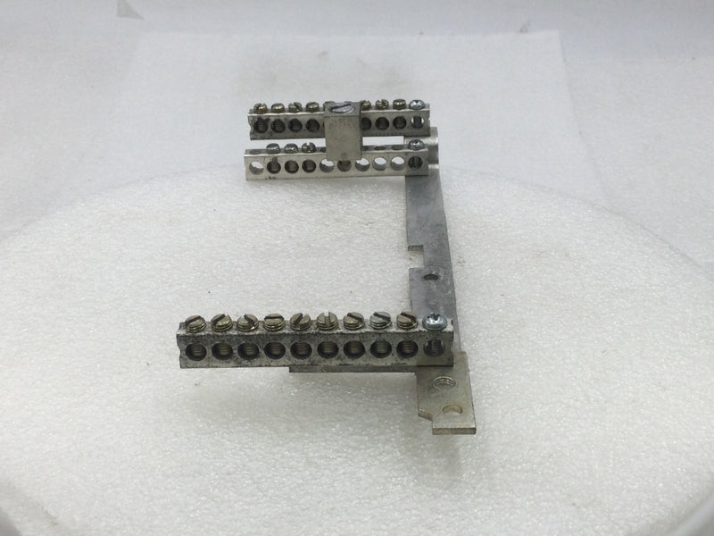 Square D QON24L125 36 Position 4-14 AWG 4 Bar Neutral Grounding Bar 9" x 3 1/2"