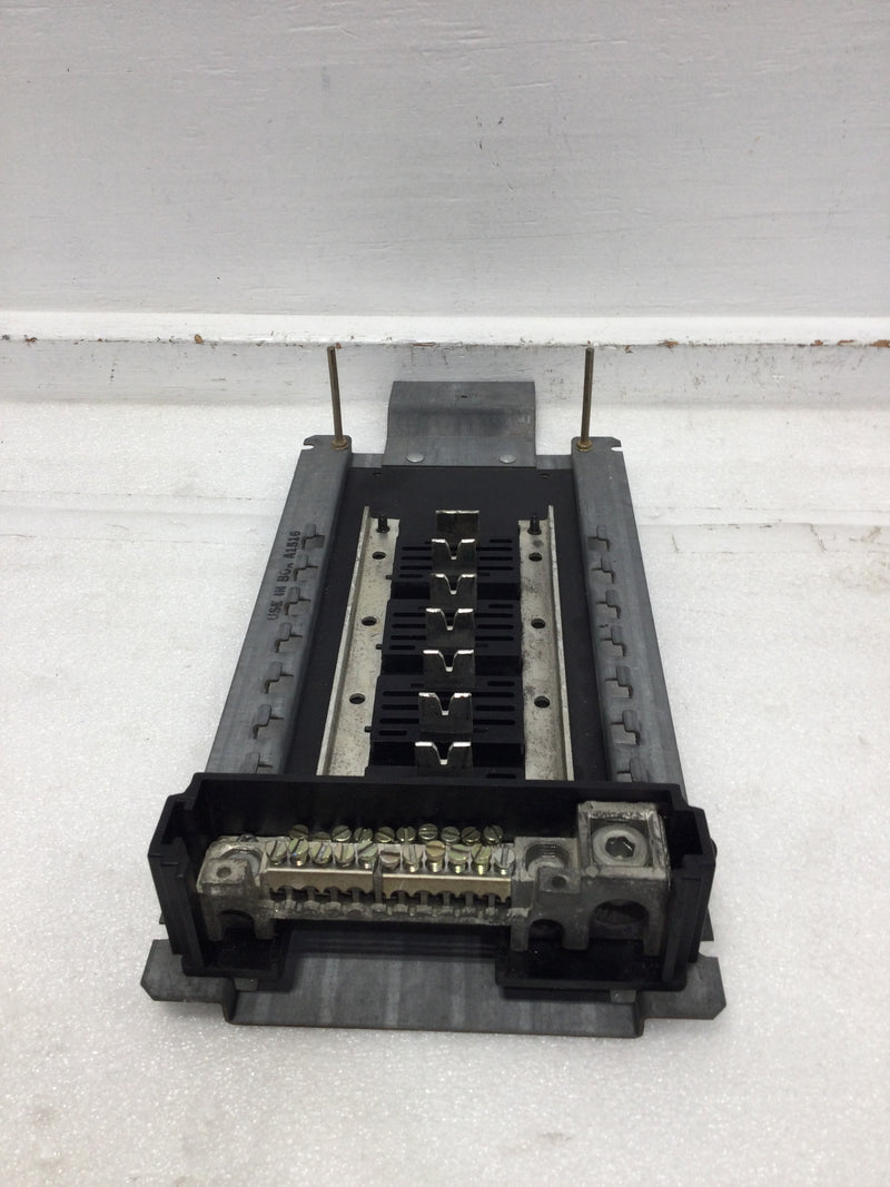 ITE/Gould 200 Amp 8 Space/30 Circuit 120/240 VAC Load Center Guts Only 7" X 16"