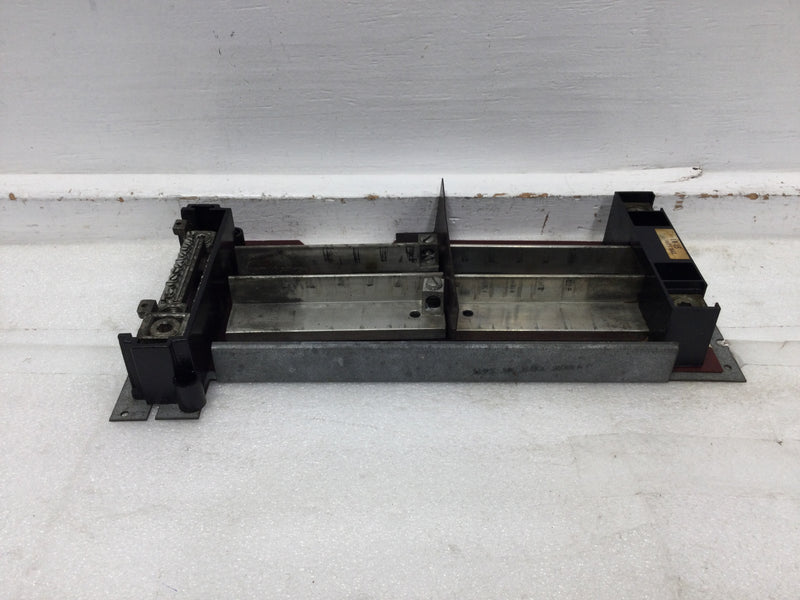 Zinsco LK-15 150 Amp 120/240 VAC Split Buss Load Center Guts Only 7.5" X 15.5"