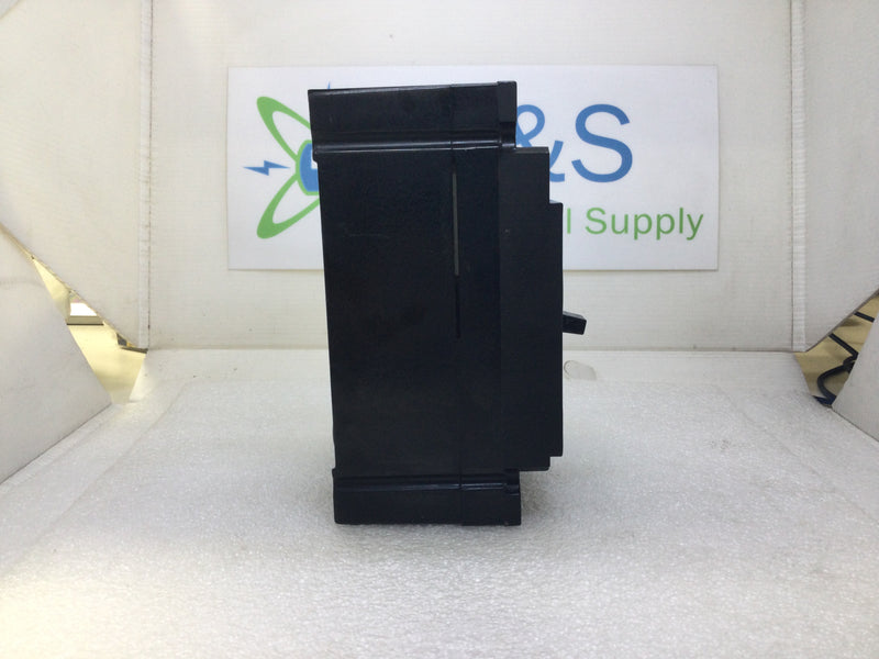 GE General Electric TEF134015 15 Amp 3 Pole 480V Circuit Breaker