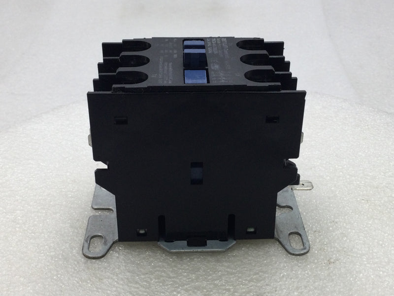 Zettler Controls XMC0-403-EBBDH 40 Amp 3 Pole 600V Contactor Coil