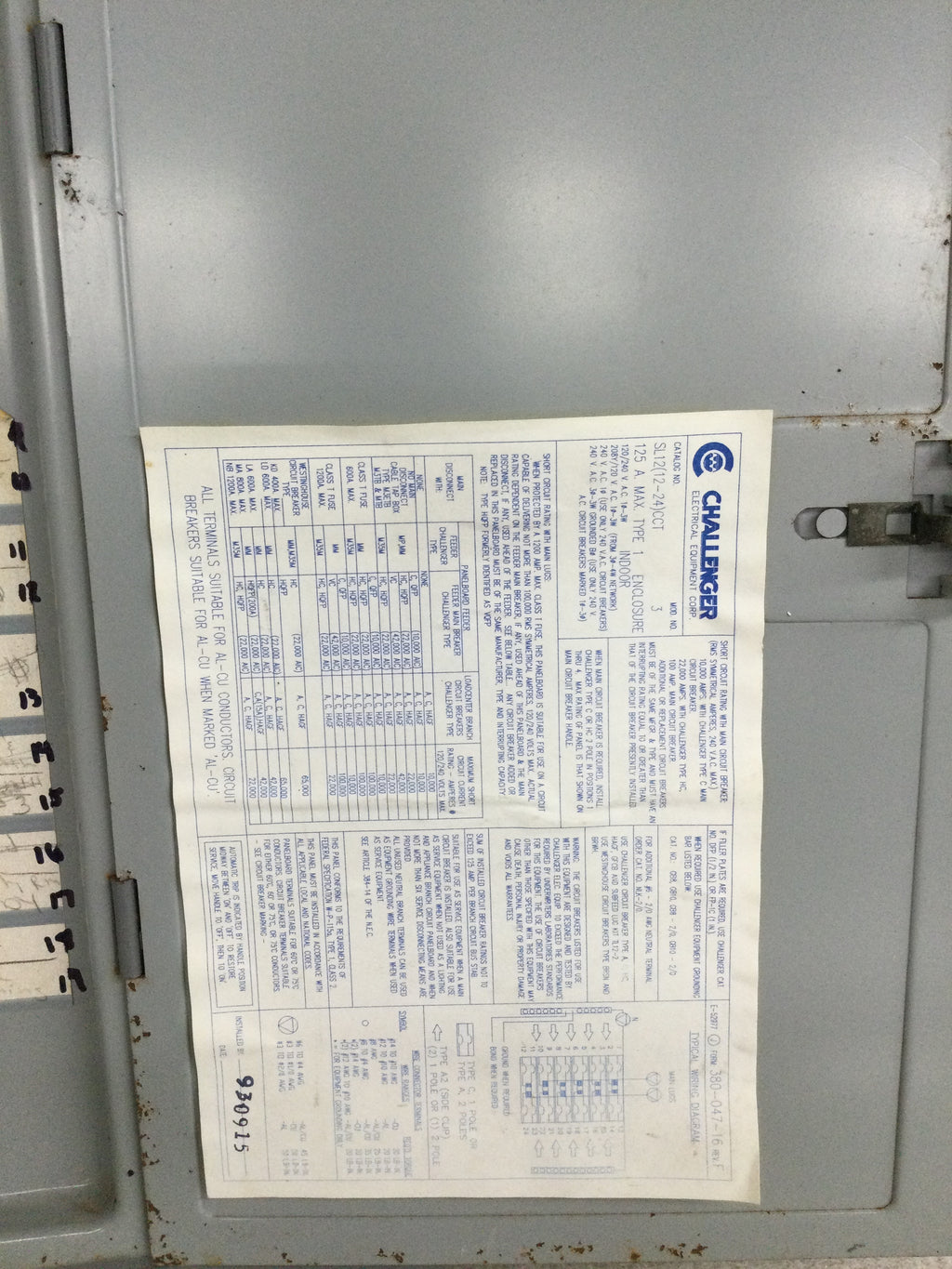 Challenger SL12(12-24)CCT 125 Amp 120/240 Vac 1 Phase 3 Wire Indoor En