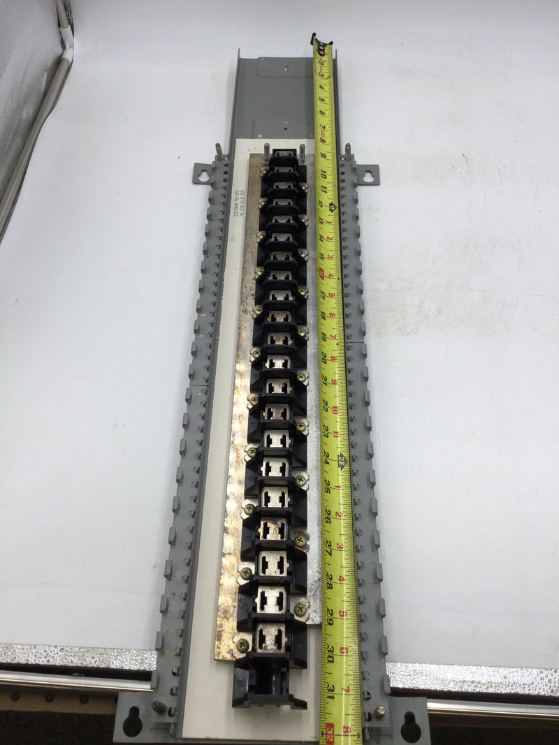 FPE M142-225 22 Circuit 225 Amp 120/240V Panel Guts 32" x 8.5"